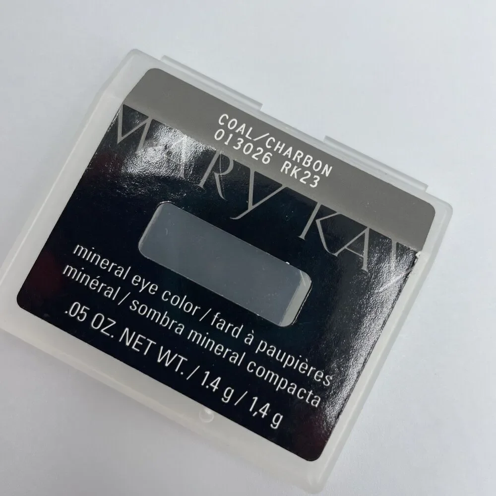 Mary Kay Mineral Eye Color Coal .05 oz. #013026